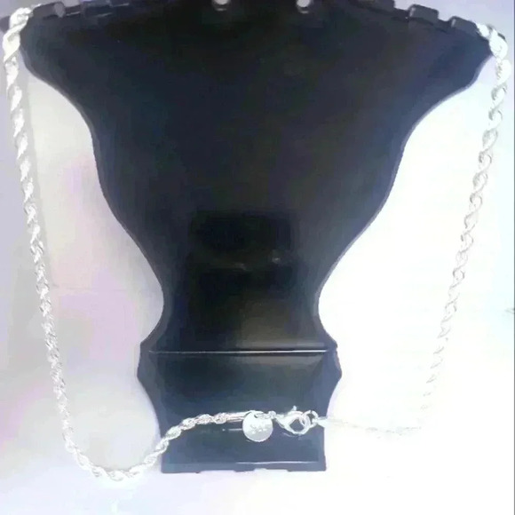 Animal Lover Paw Print Silver Necklace - Picture 4 of 4